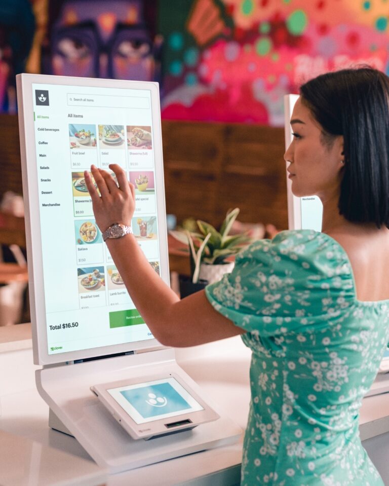 Client using Clover Kiosk